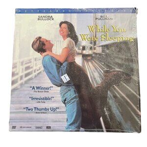 While Your Were Sleeping Comedy Drama Romance Laserdisc u 1995 Sandra Bullock Bi
